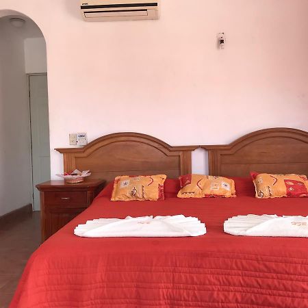 Hotel Y Suites Bugambilias Rincón de Guayabitos Eksteriør bilde