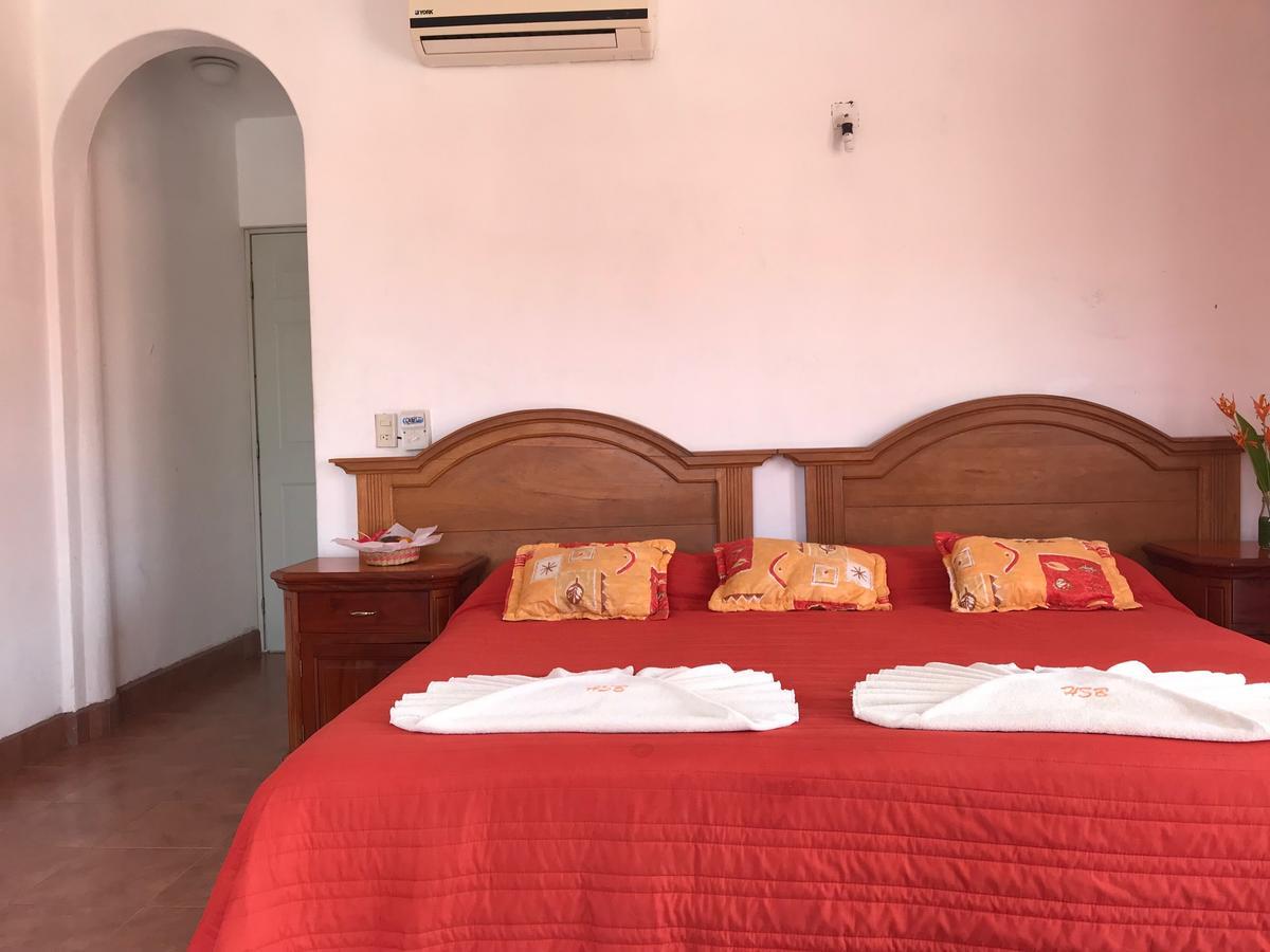 Hotel Y Suites Bugambilias Rincón de Guayabitos Eksteriør bilde